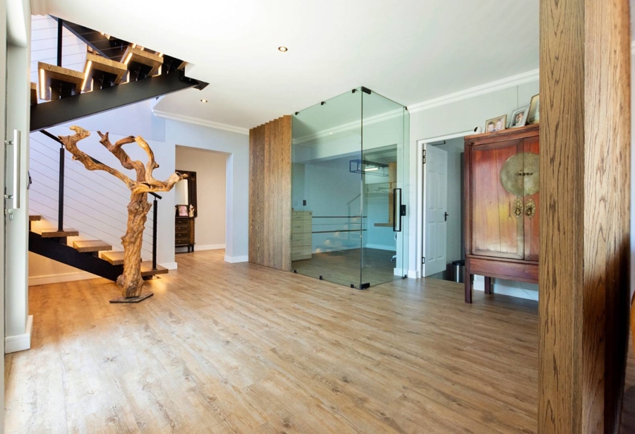 3 Bedroom Property for Sale in Calypso Beach Western Cape